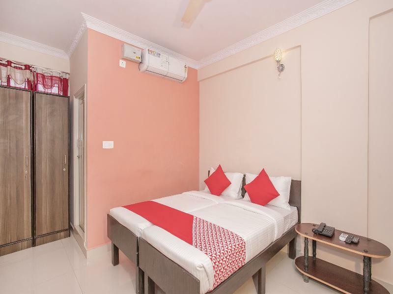 Sri Balaji Guest House Bangalore Extérieur photo