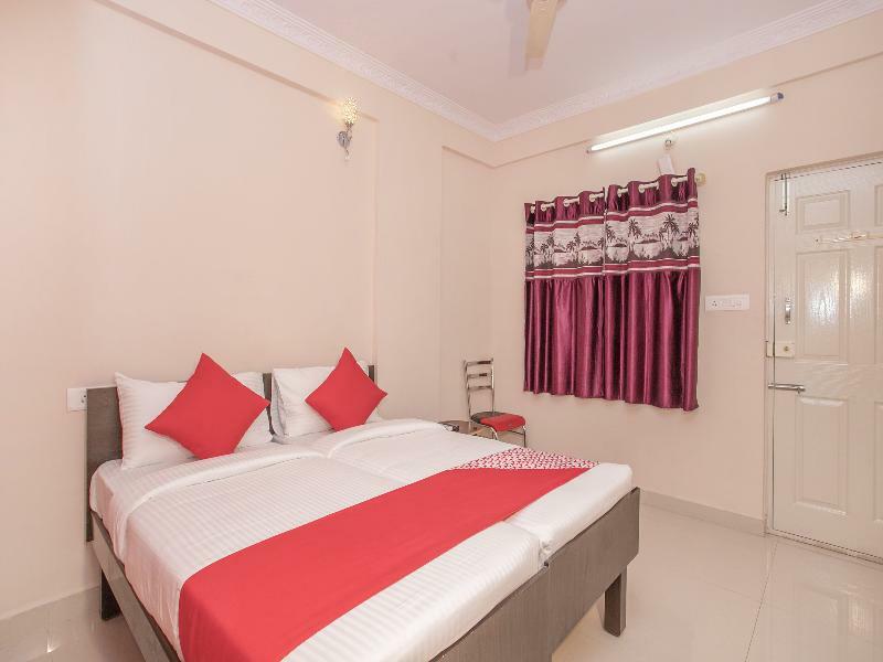 Sri Balaji Guest House Bangalore Extérieur photo